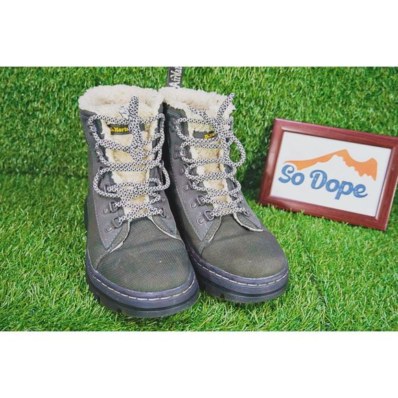 DR. MARTENS WOMANS COMBS WYOMING BOOTS - WOMEN'S SIZE 8 - Picture 5 of 6